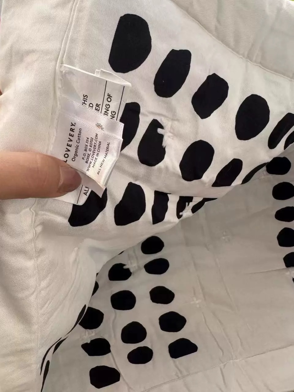 Lovevery Organic Cotton Quilt - Picture 5 of 5